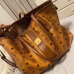 MCM Liz reversible Tote